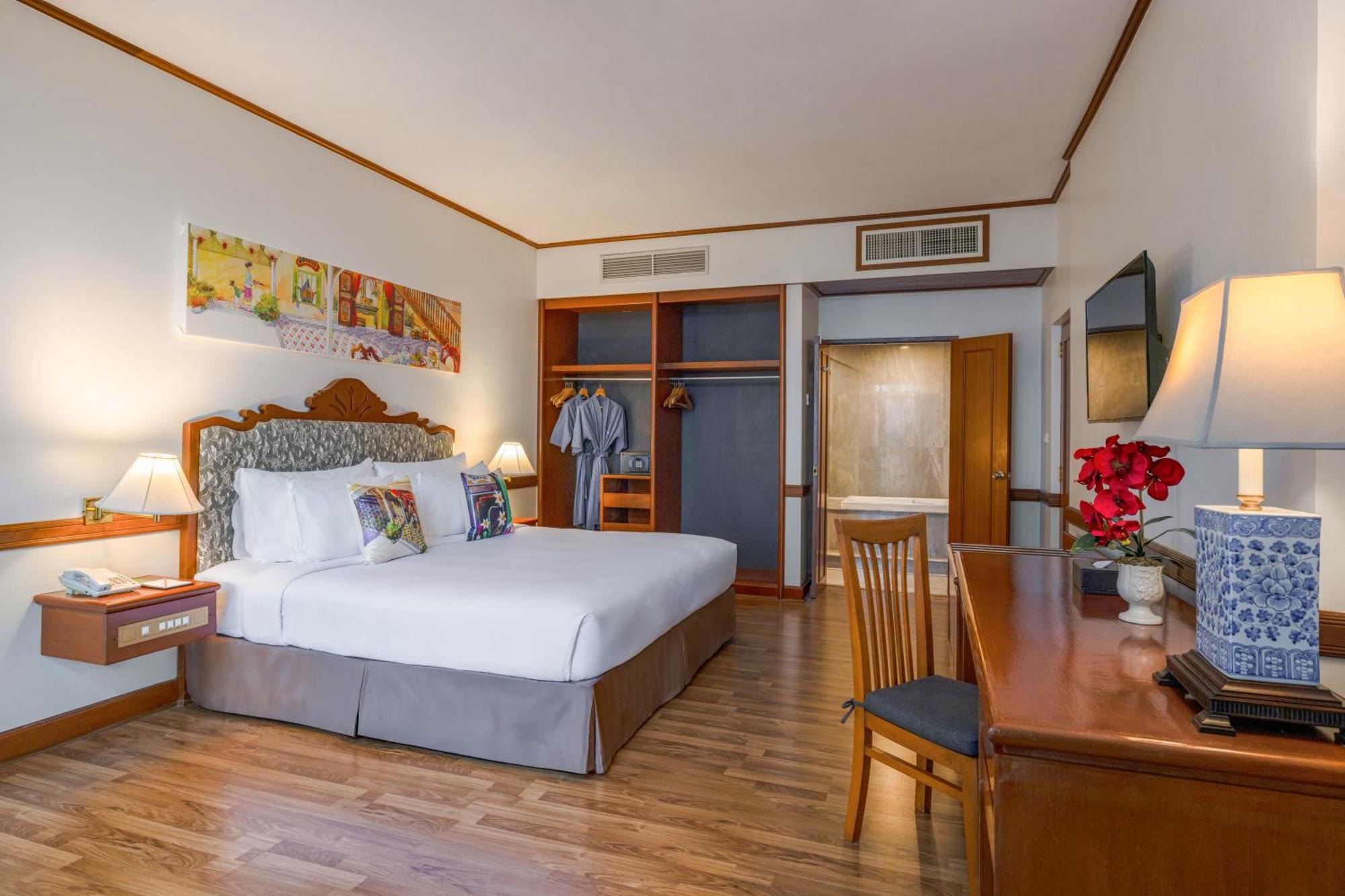 Royal Hotell 5*